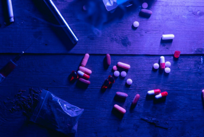CBD vs. Opioïdes : Le cannabidiol pour réduire la dépendance